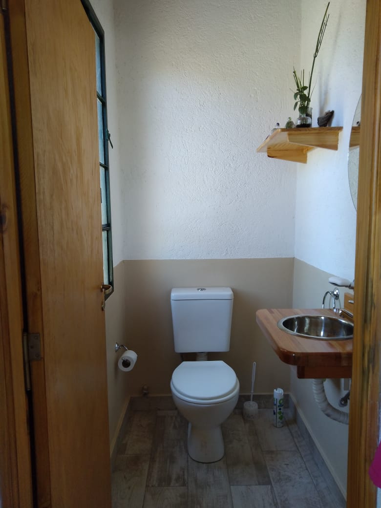 a6895